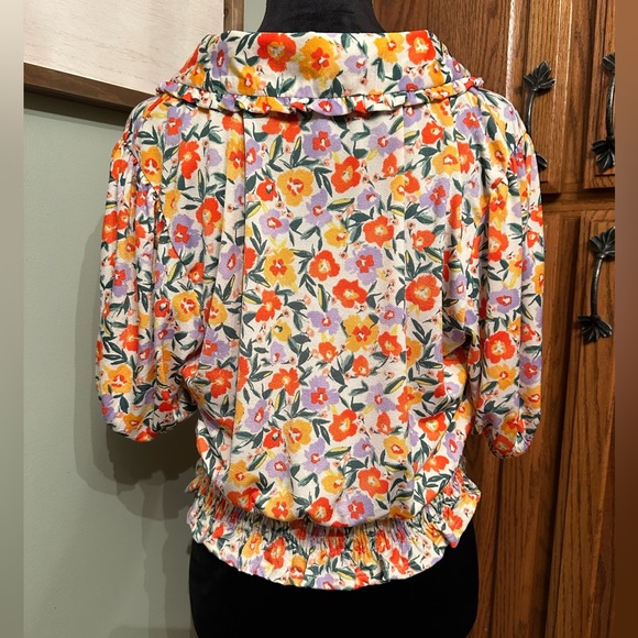S.C. Society Colorful Floral Women’s Blouse Size Large NWOT. - Picture 2 of 6